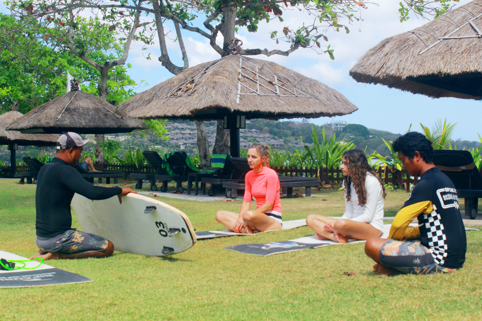 Rip Curl School of Surf, located at the beautiful InterContinental Bali Resort, offers the perfect place to catch some waves at Jimbaran Beach. Known for its gentle, consistent surf, Jimbaran is great for surfers of all levels. Whether you’re a beginner or an experienced surfer, Rip Curl School of Surf provides the ideal spot to learn, practice, and enjoy Bali’s world-famous surf scene.